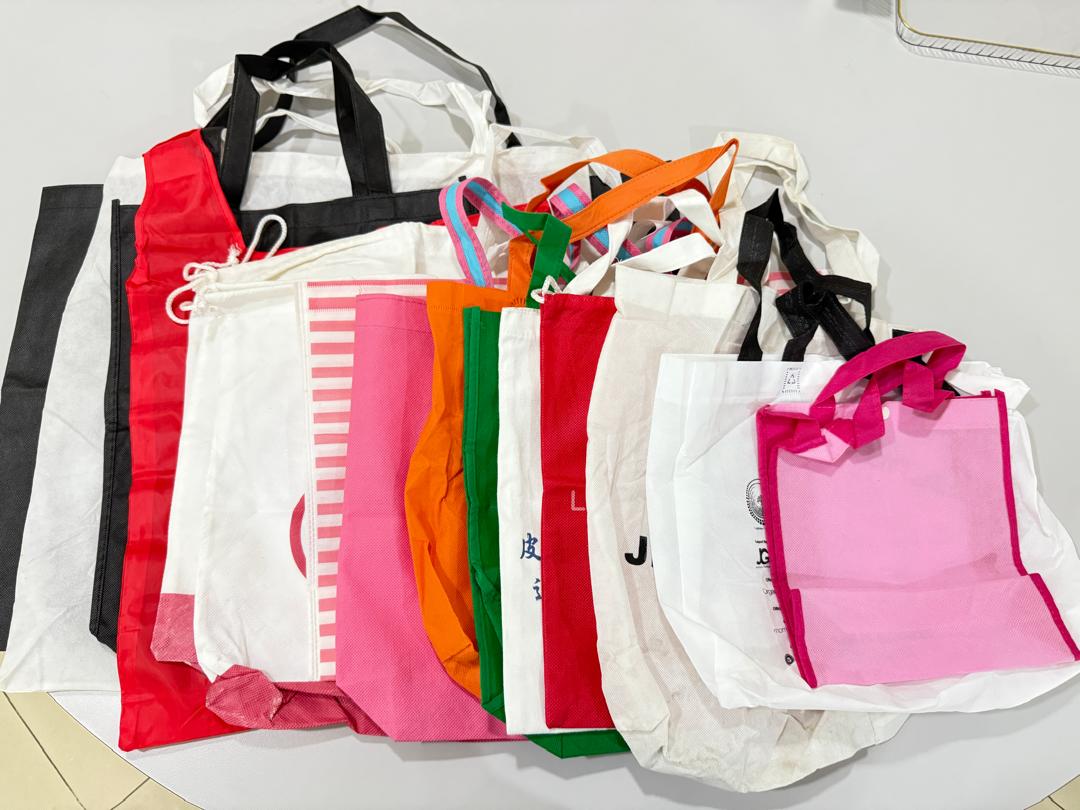 Reusable Bags & Water Bottles – Staff Contributions (8)